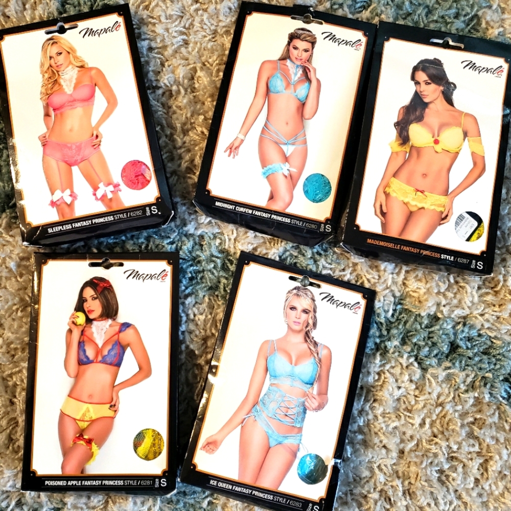 NWT Mapale Princess lingerie bundle- S